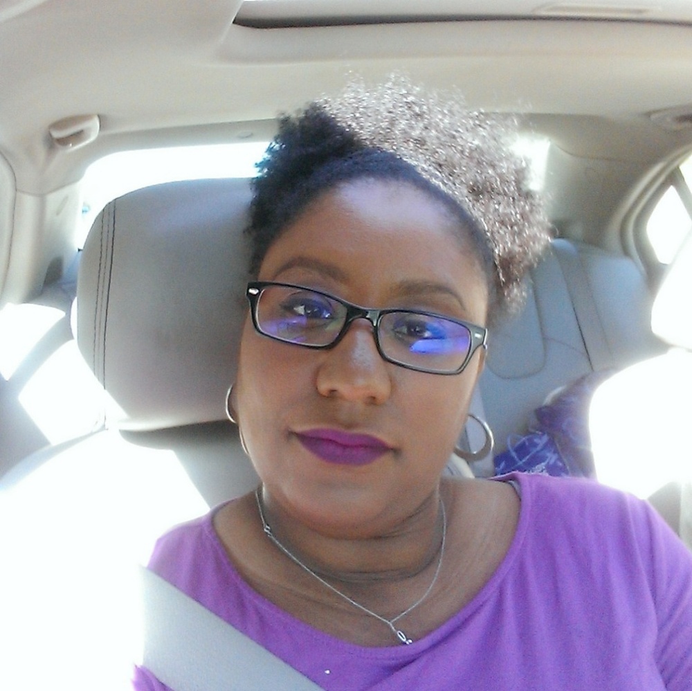 Meet your Posher, Jannia